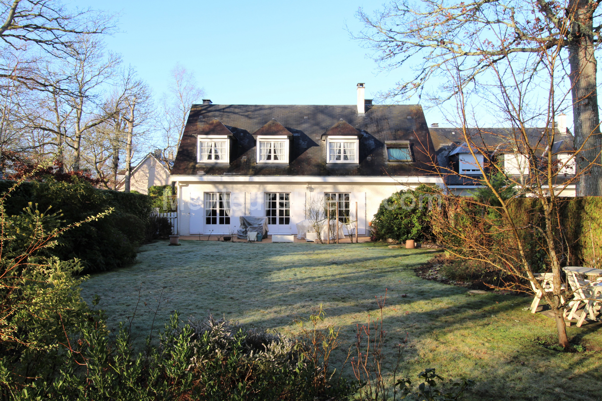Pavillon F6 à l'orée de sologne