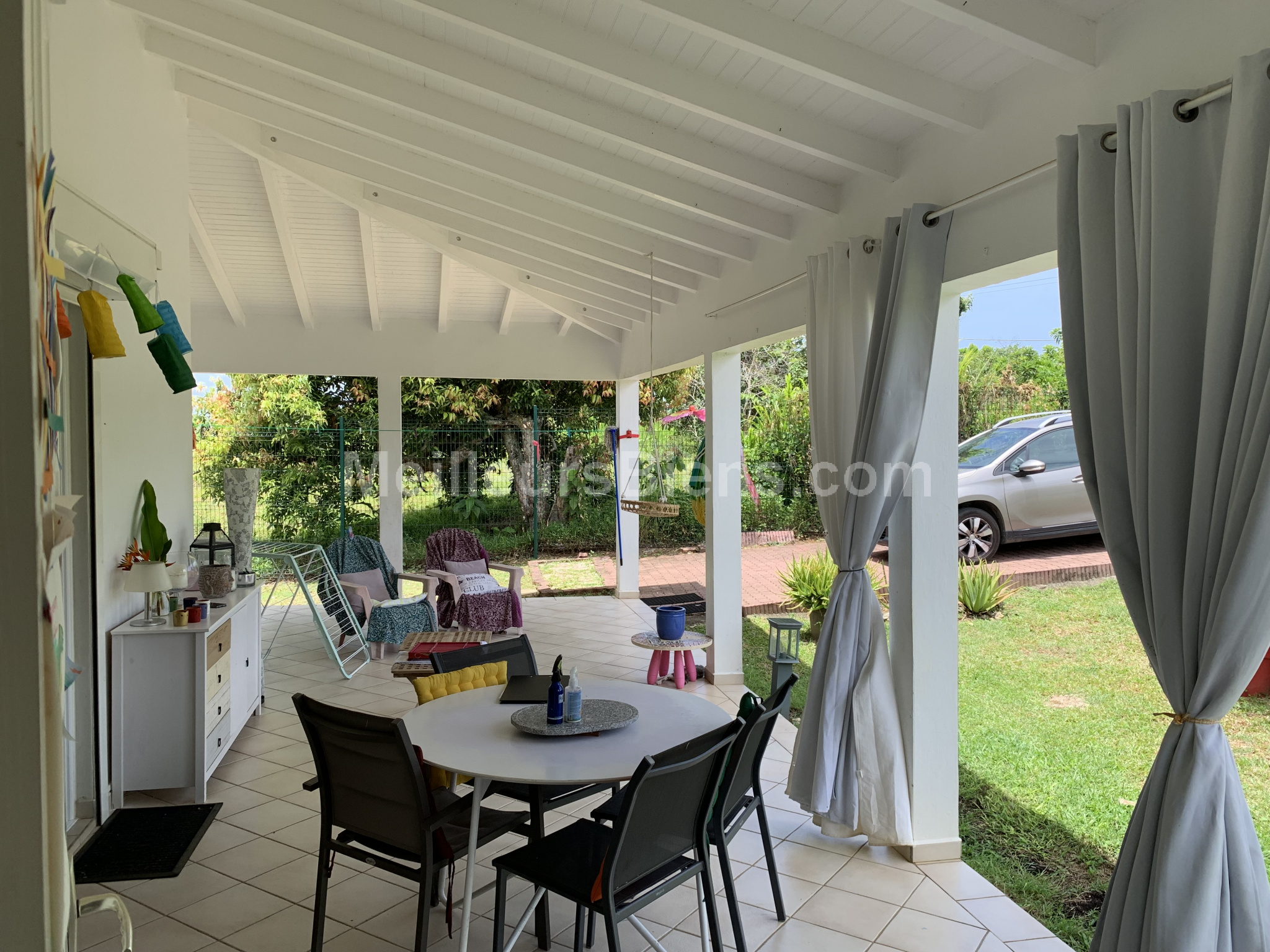 DE RETOUR SUR LE MARCHE Très jolie villa T4 avec piscine au calme