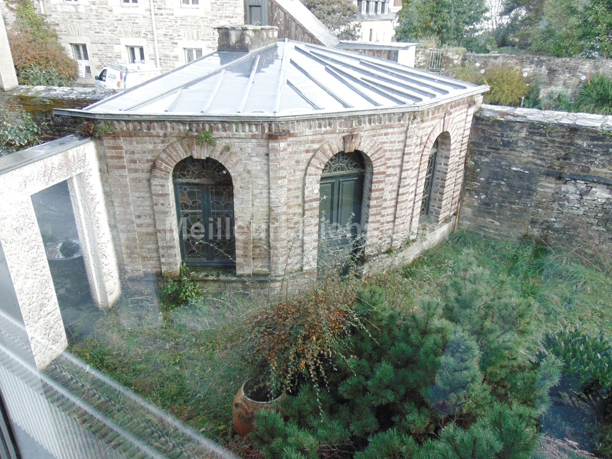 LOCAL COMMERCIAL A FORT POTENTIEL DE 780M2 DIVISIBLE!