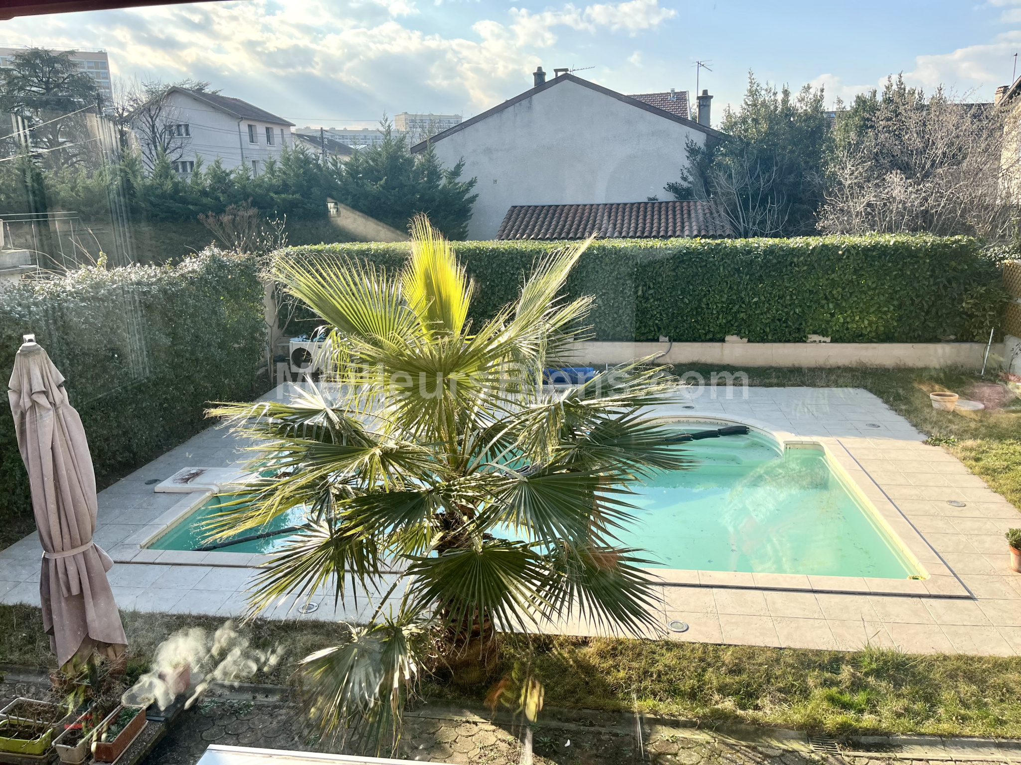 Belle maison de maitre 180m2 avec piscine chauffée Bron centre